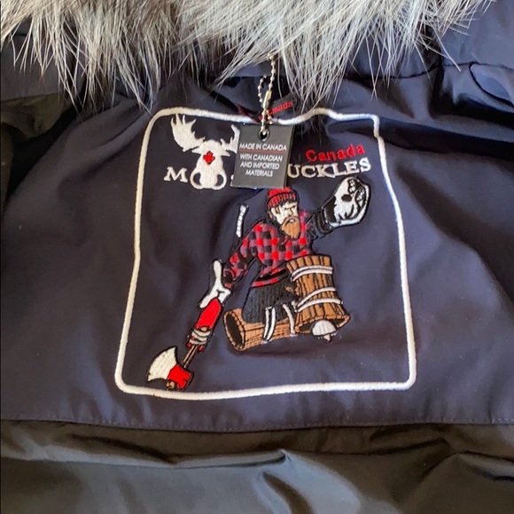 Authentic Moose knuckle winter jacket - Picture 2 of 5